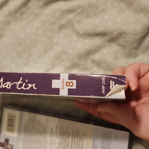NIP Doc Martin DVD Series 8 - Picture 5 of 6